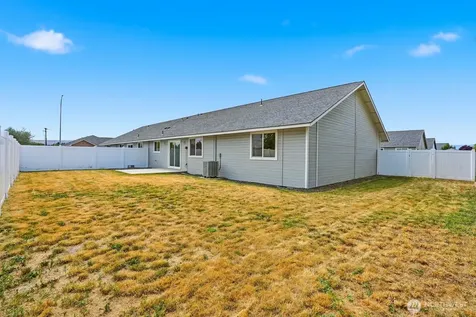 8003 Westbrook Avenue Yakima WA 98908