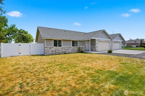 8003 Westbrook Avenue Yakima WA 98908