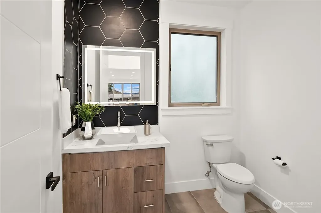 3202 Burnett Avenue N Renton WA 98056