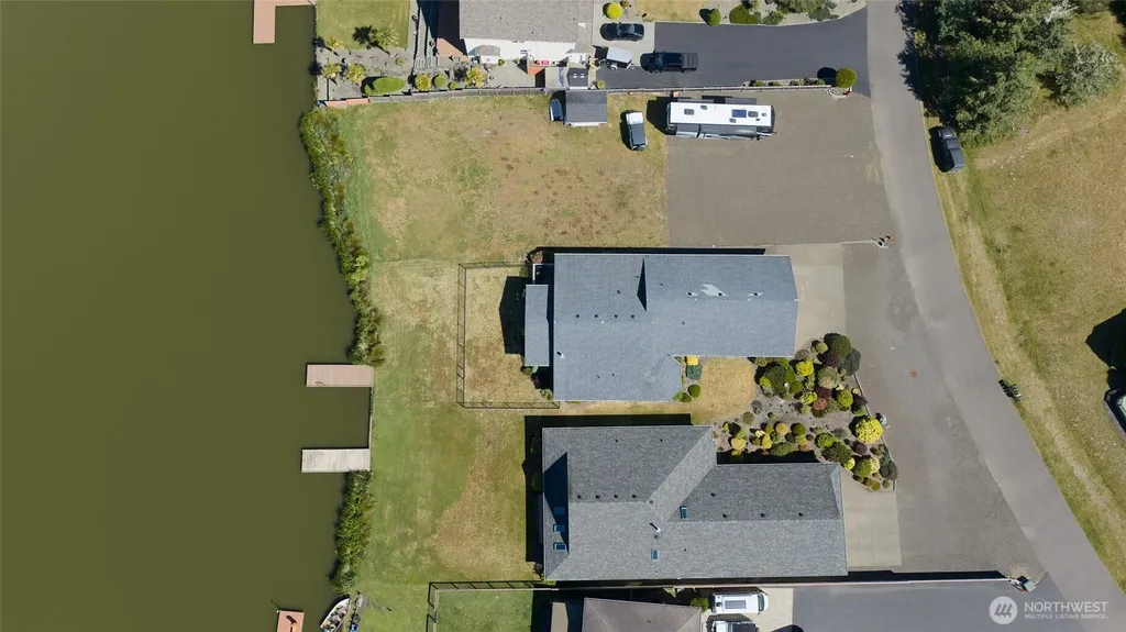 595 Blue Wing Loop SE Ocean Shores WA 98569