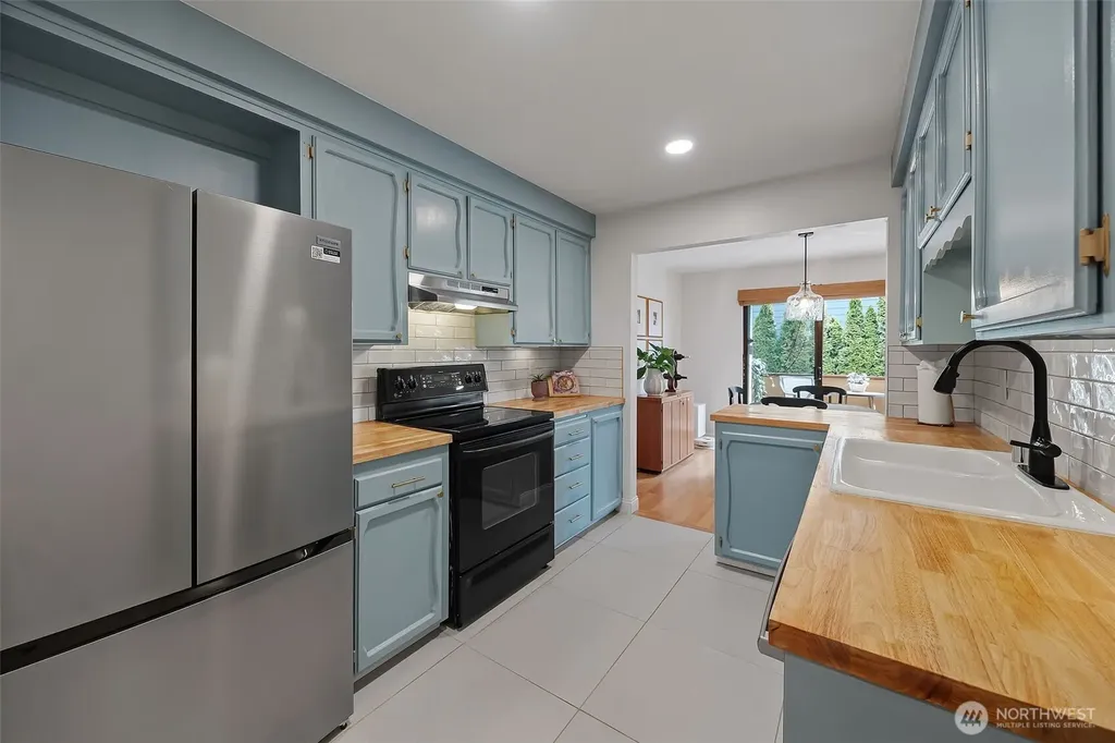 2510 Rucker Avenue Everett WA 98201