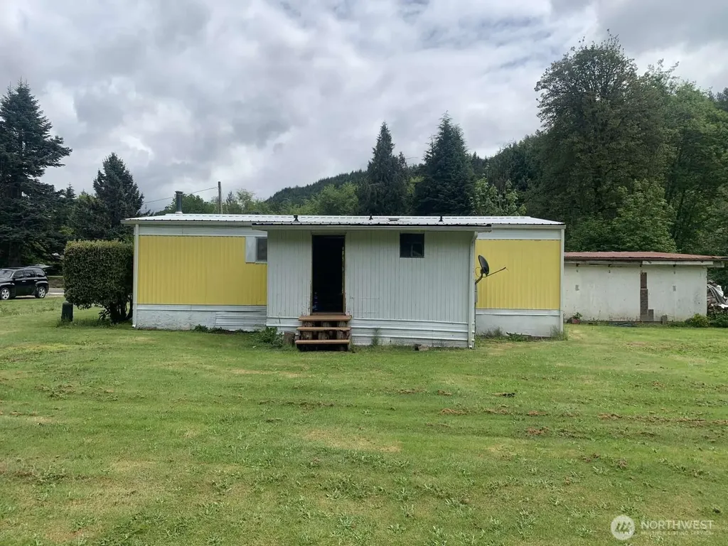 148 Cedar Lane Glenoma WA 98336
