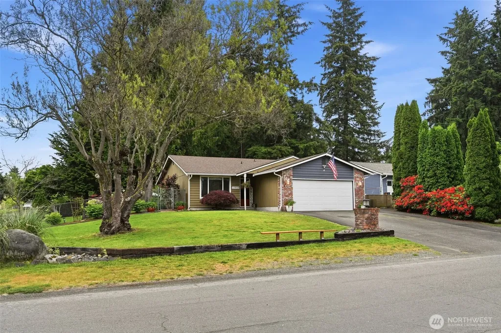15919 119th Avenue E Puyallup WA 98374
