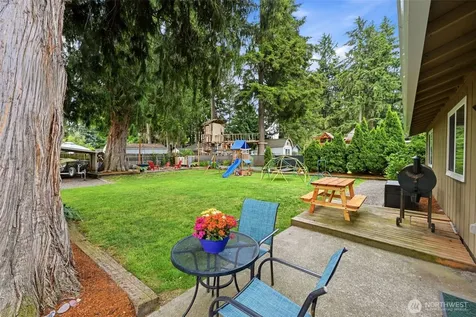 15919 119th Avenue E Puyallup WA 98374
