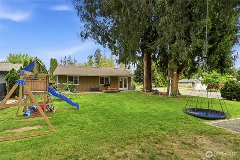15919 119th Avenue E Puyallup WA 98374