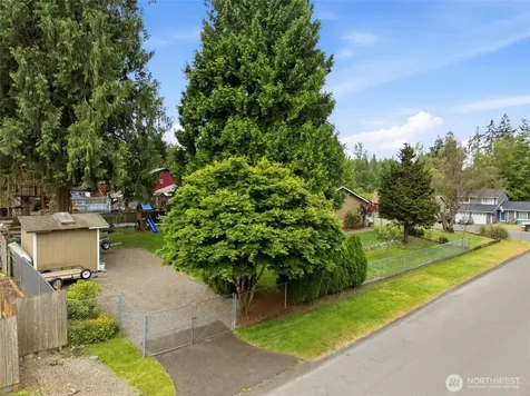 15919 119th Avenue E Puyallup WA 98374