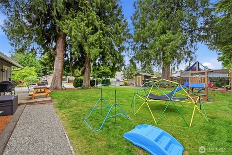 15919 119th Avenue E Puyallup WA 98374