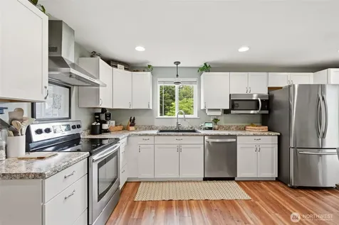 15919 119th Avenue E Puyallup WA 98374