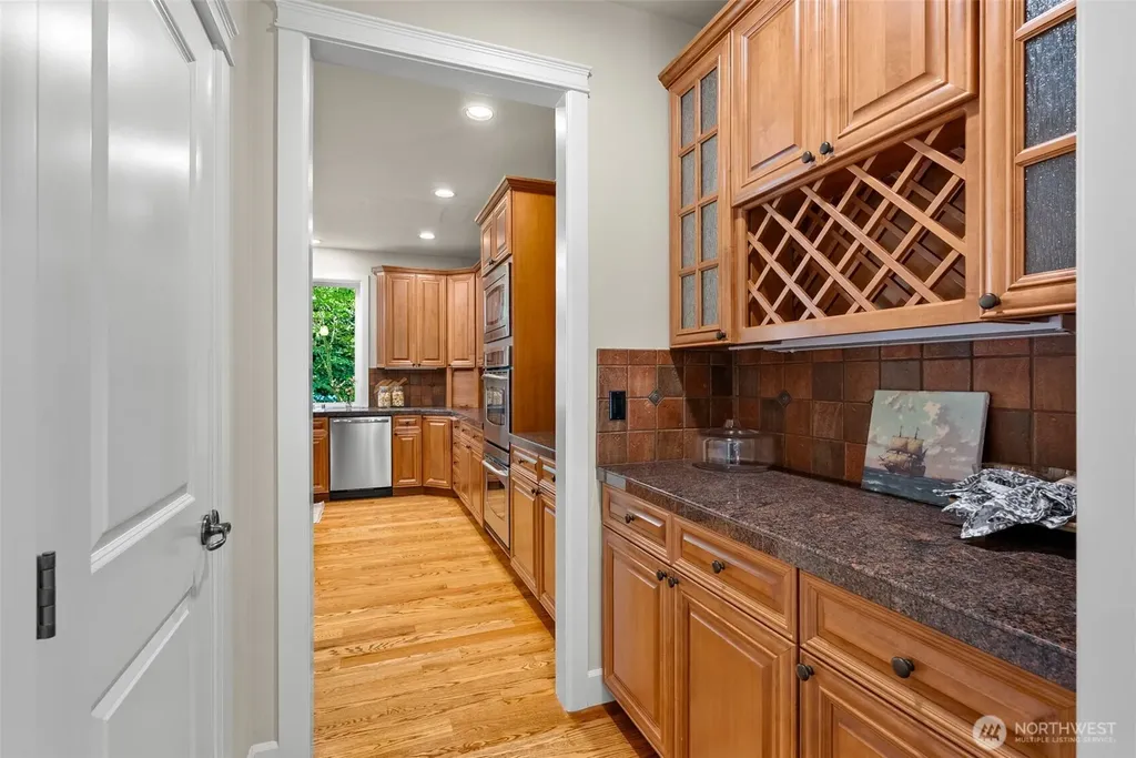 9545 NE Idel Weis Court Bainbridge Island WA 98110