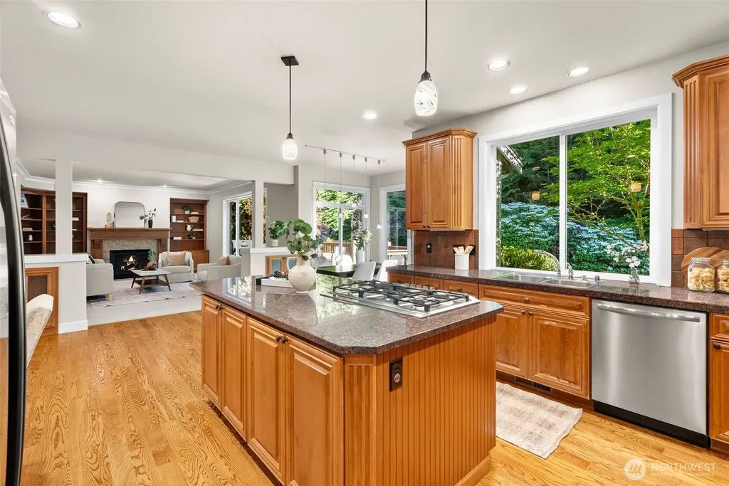 9545 NE Idel Weis Court Bainbridge Island WA 98110