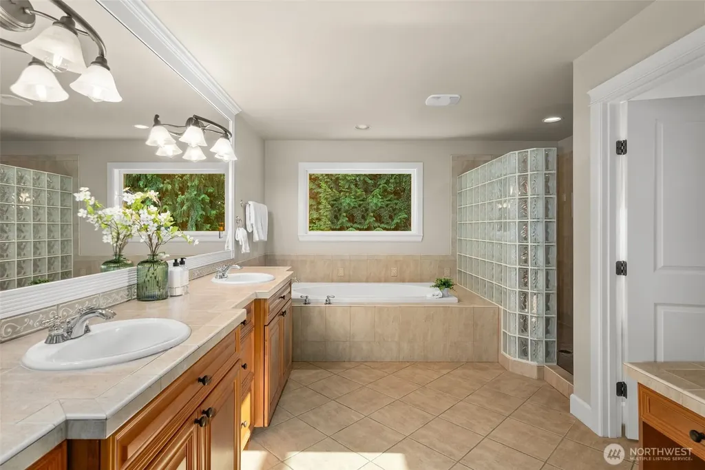 9545 NE Idel Weis Court Bainbridge Island WA 98110