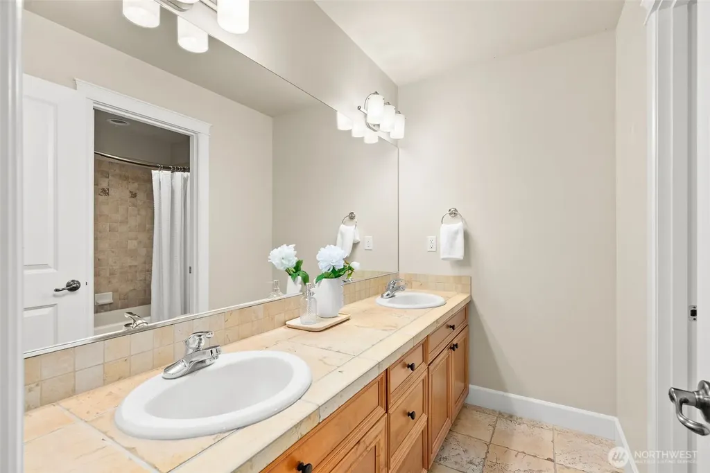 9545 NE Idel Weis Court Bainbridge Island WA 98110