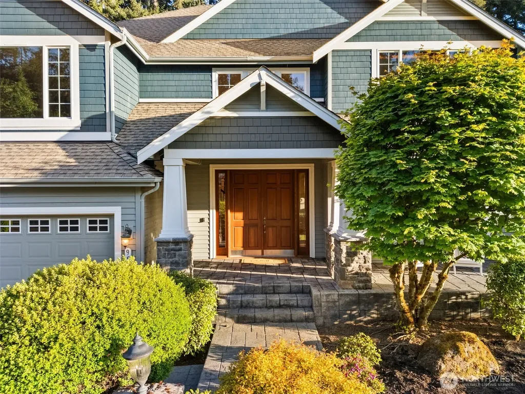 9545 NE Idel Weis Court Bainbridge Island WA 98110