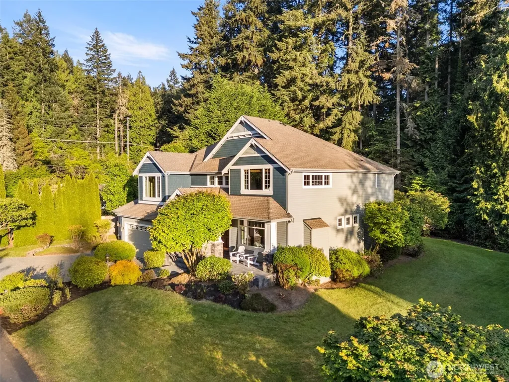 9545 NE Idel Weis Court Bainbridge Island WA 98110