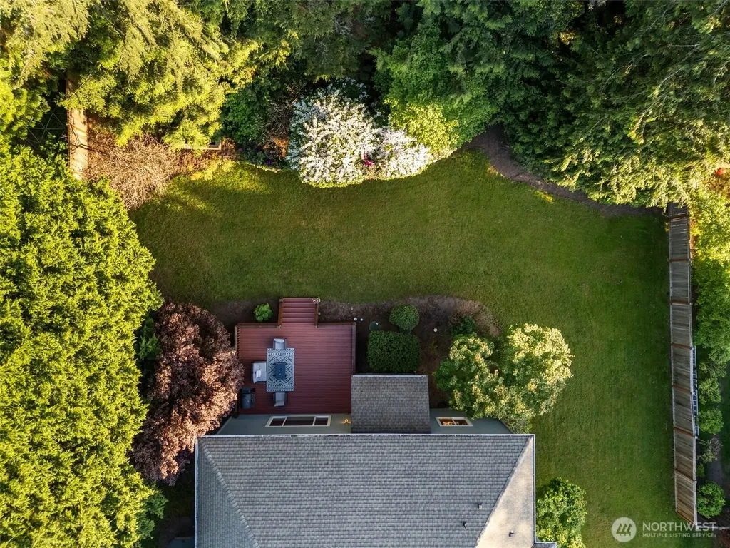 9545 NE Idel Weis Court Bainbridge Island WA 98110