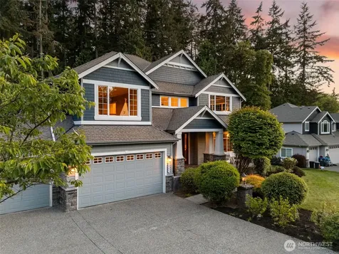 9545 NE Idel Weis Court Bainbridge Island WA 98110