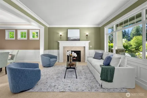 9545 NE Idel Weis Court Bainbridge Island WA 98110