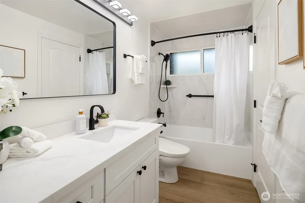 16611 NE 108th Place Redmond WA 98052