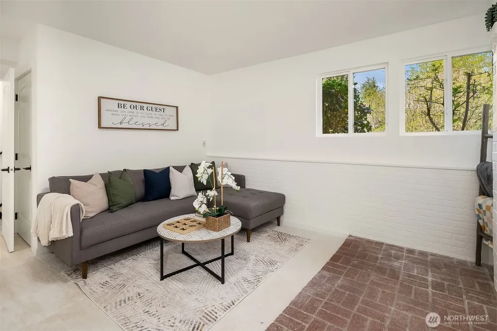 16611 NE 108th Place Redmond WA 98052