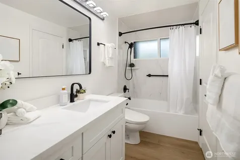 16611 NE 108th Place Redmond WA 98052