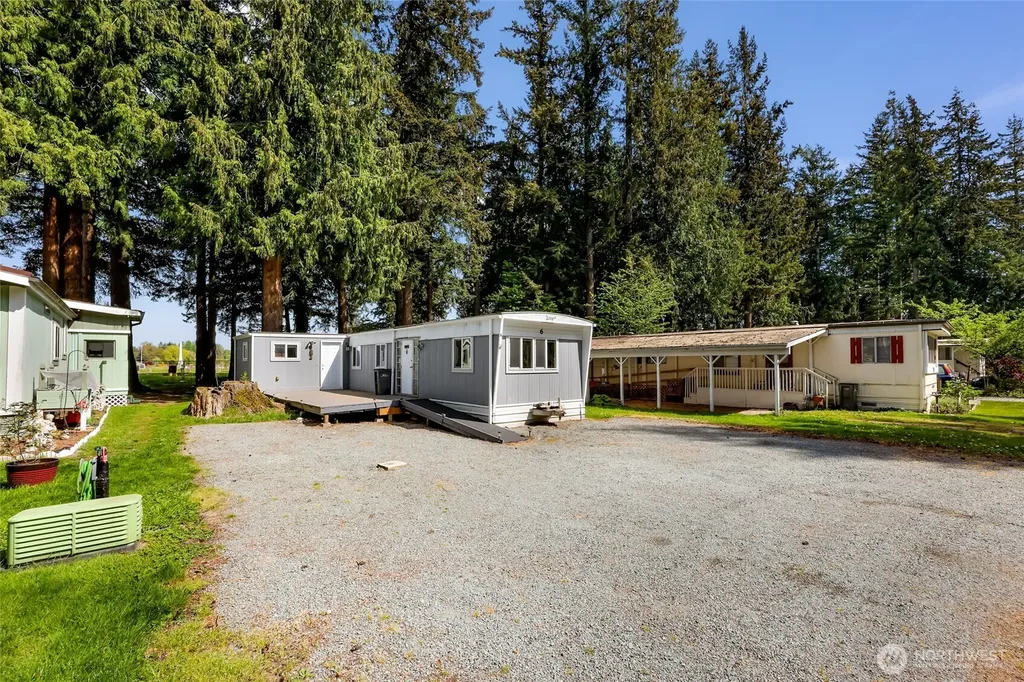 24443 Wicker Road Sedro Woolley WA 98284