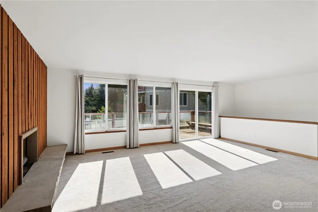 16226 NE 57th Street Redmond WA 98065