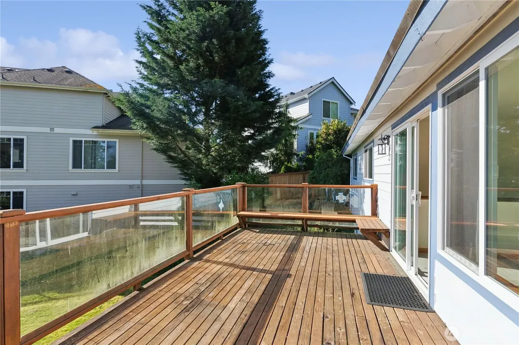 16226 NE 57th Street Redmond WA 98065