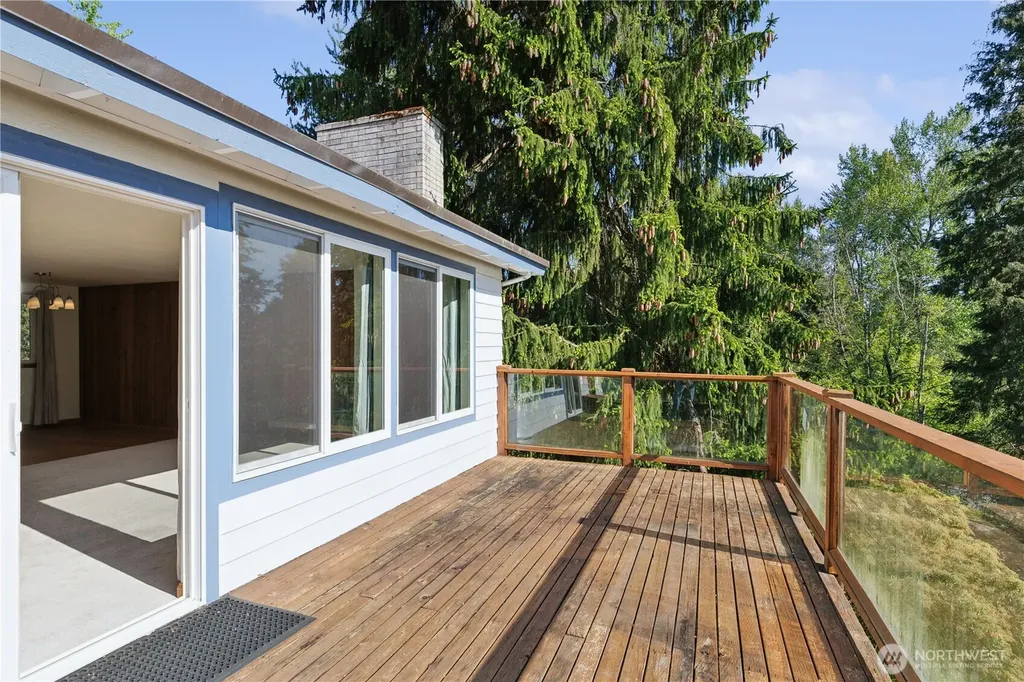 16226 NE 57th Street Redmond WA 98065