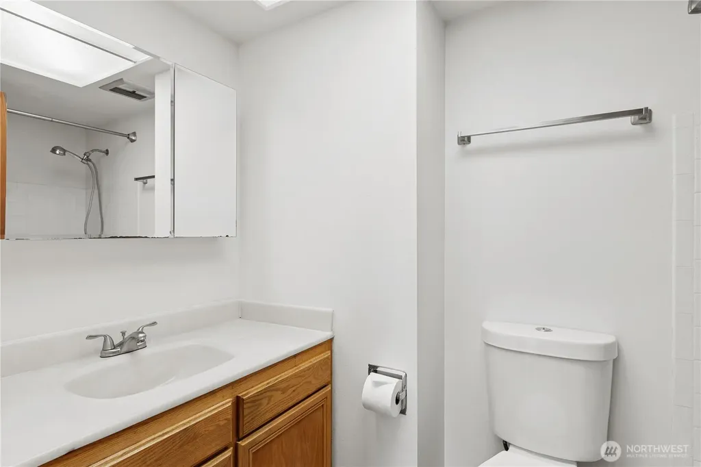 16226 NE 57th Street Redmond WA 98065