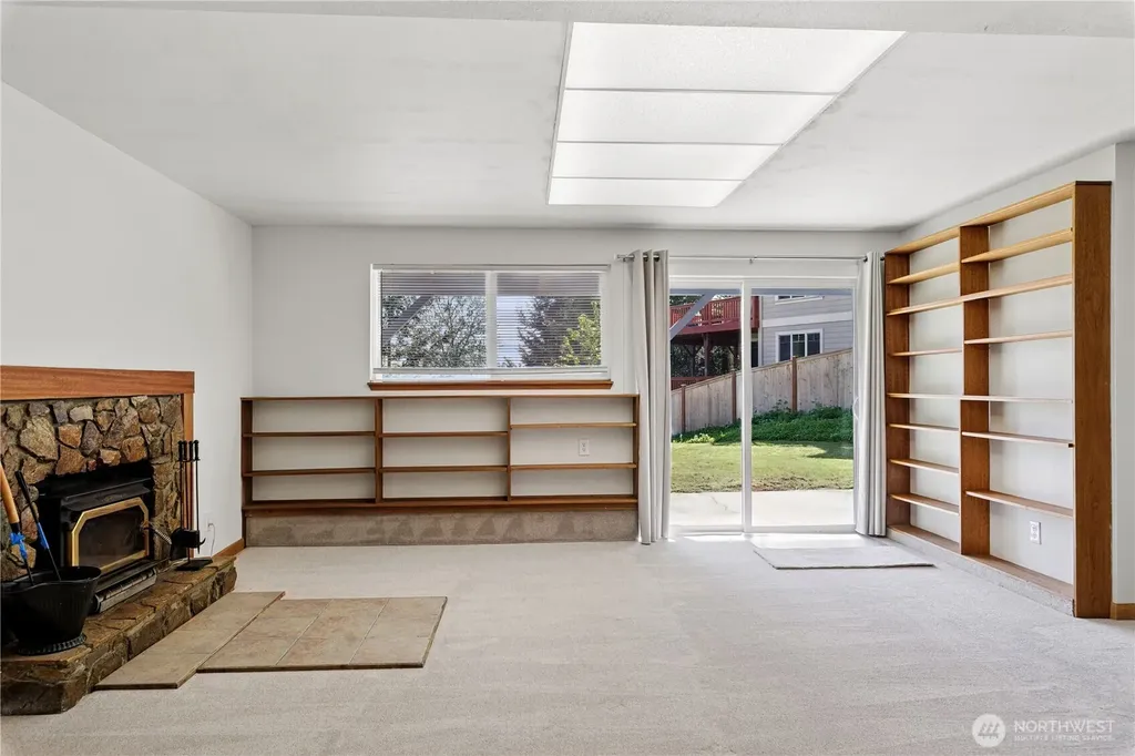 16226 NE 57th Street Redmond WA 98065
