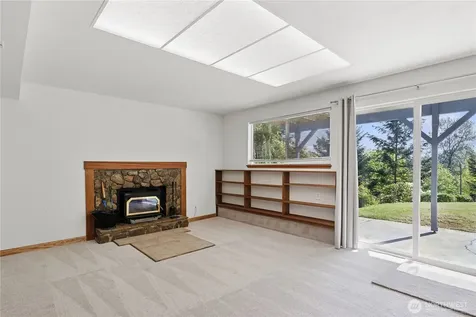 16226 NE 57th Street Redmond WA 98065