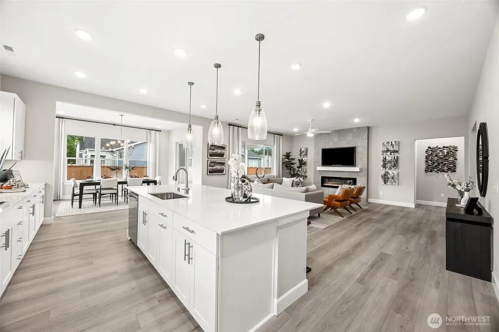 921 Sawyer Avenue Buckley WA 98321