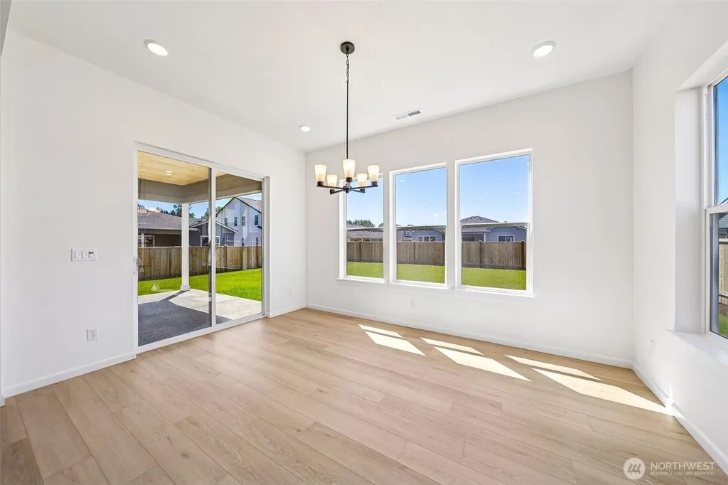 921 Sawyer Avenue Buckley WA 98321