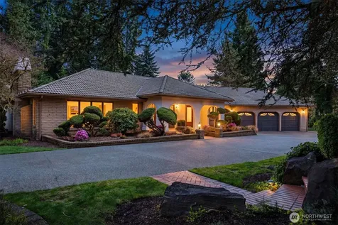 13214 180th Avenue NE Redmond WA 98052