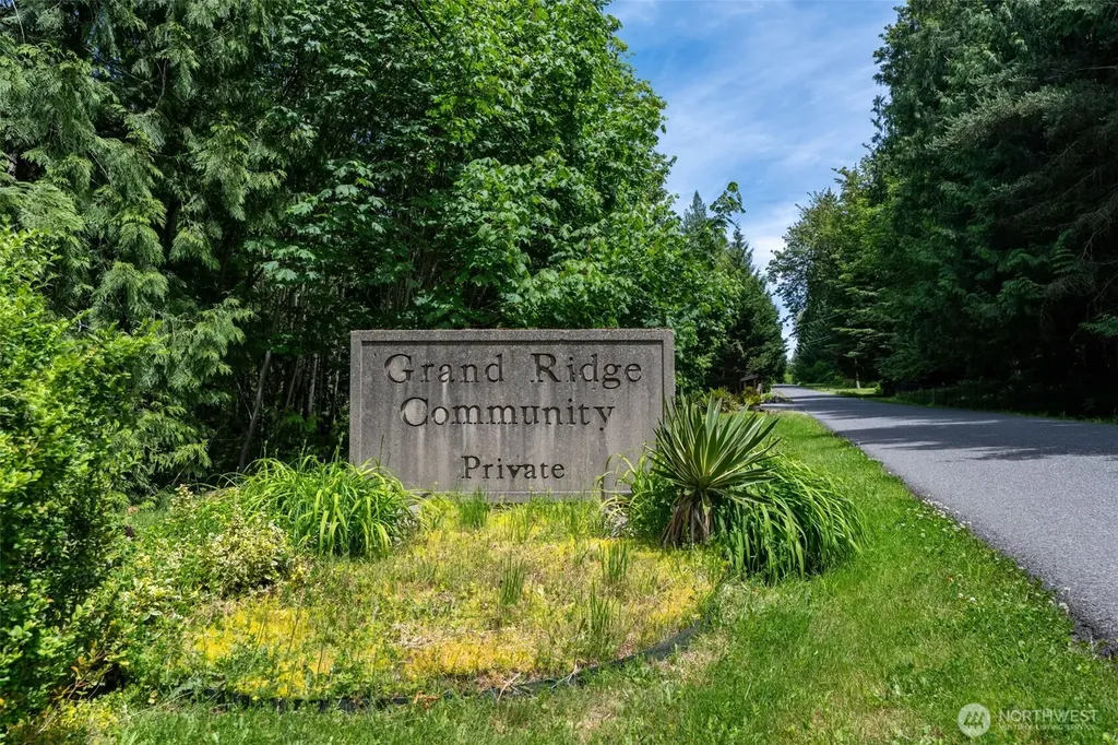 28102 SE 63rd Street Issaquah WA 98027