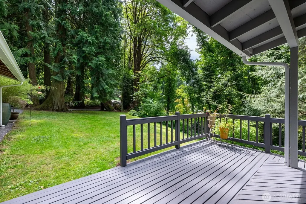 28102 SE 63rd Street Issaquah WA 98027