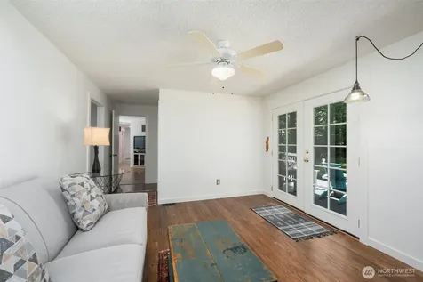 28102 SE 63rd Street Issaquah WA 98027