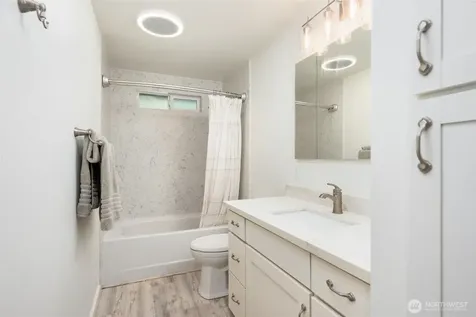 28102 SE 63rd Street Issaquah WA 98027