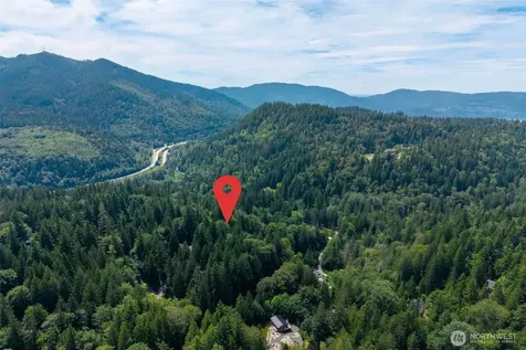28102 SE 63rd Street Issaquah WA 98027