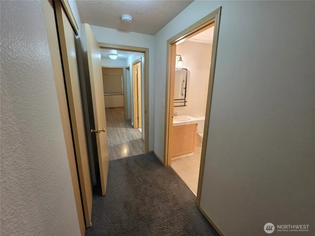 4000 NE 109th Avenue Vancouver WA 98682