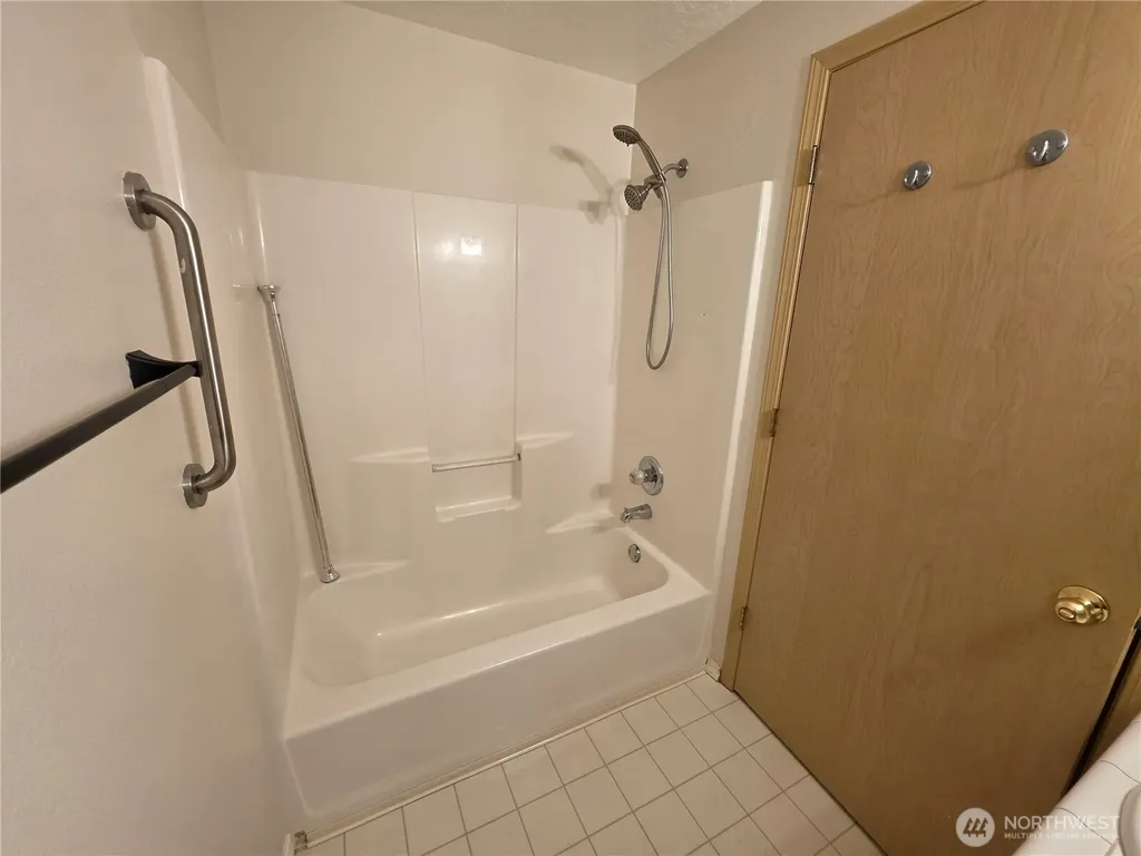 4000 NE 109th Avenue Vancouver WA 98682