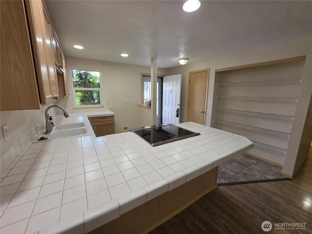 4000 NE 109th Avenue Vancouver WA 98682