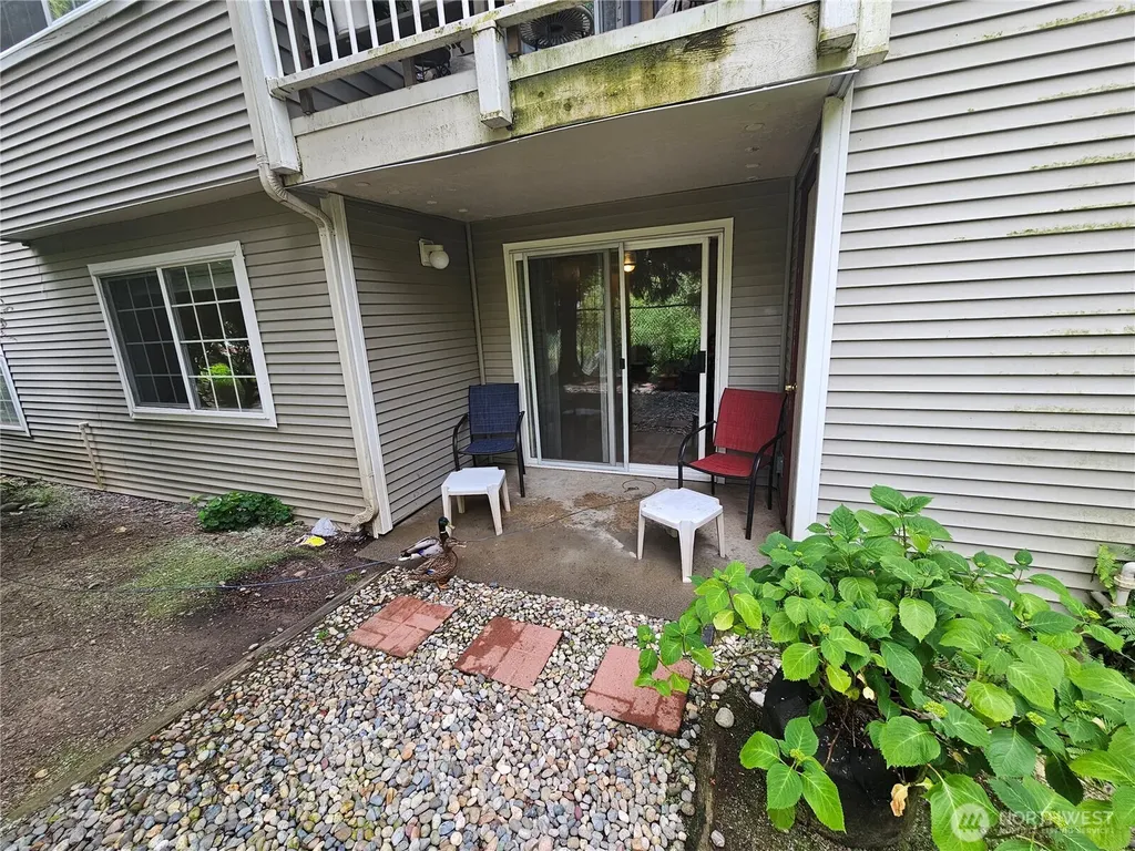 13306 SE 272nd Street Kent WA 98042