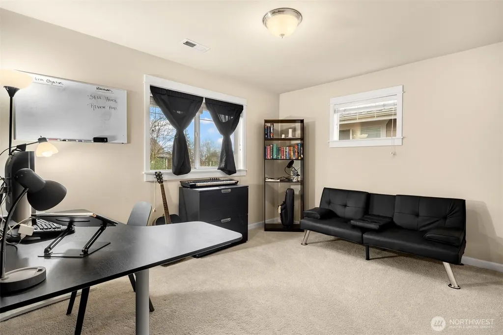 10700 SE 260th Street Kent WA 98030