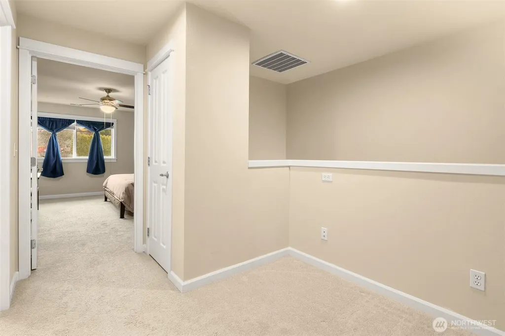 10700 SE 260th Street Kent WA 98030