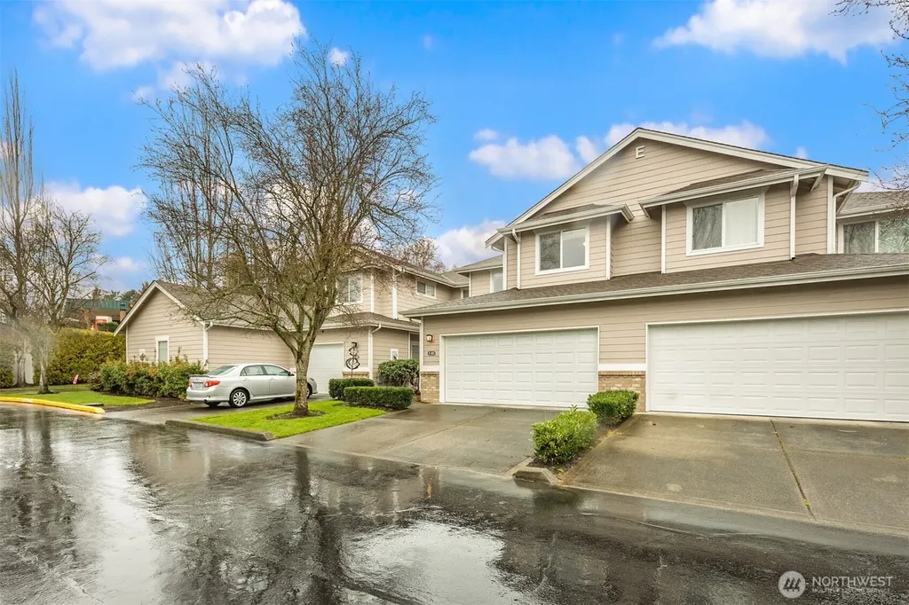 10700 SE 260th Street Kent WA 98030