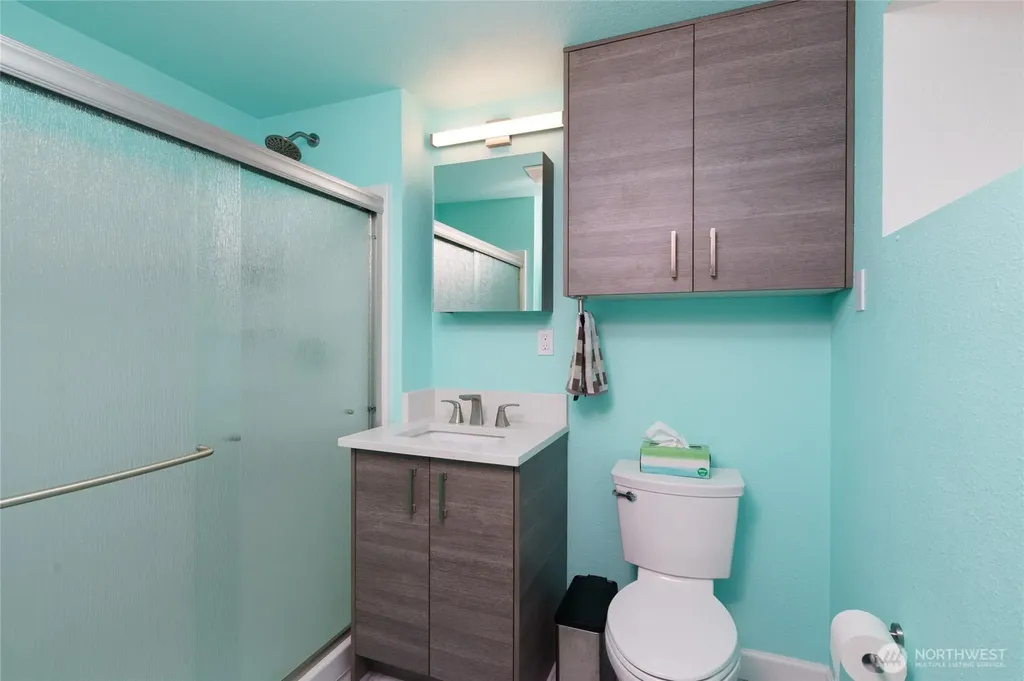 4211 Glasgow Way Anacortes WA 98221