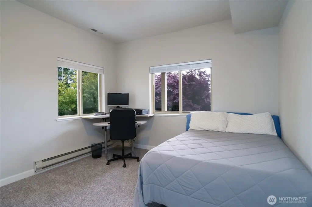 4211 Glasgow Way Anacortes WA 98221