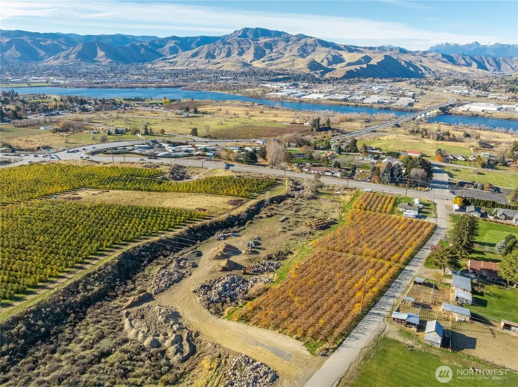 20 Blue Grade Road East Wenatchee WA 98802