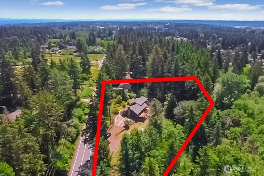 36233 28th Avenue S Federal Way WA 98003